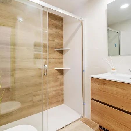 Fuer 5 Personen Ca 79 Qm In Empuriabrava, Costa Brava Golf De Roses * Empuriabrava